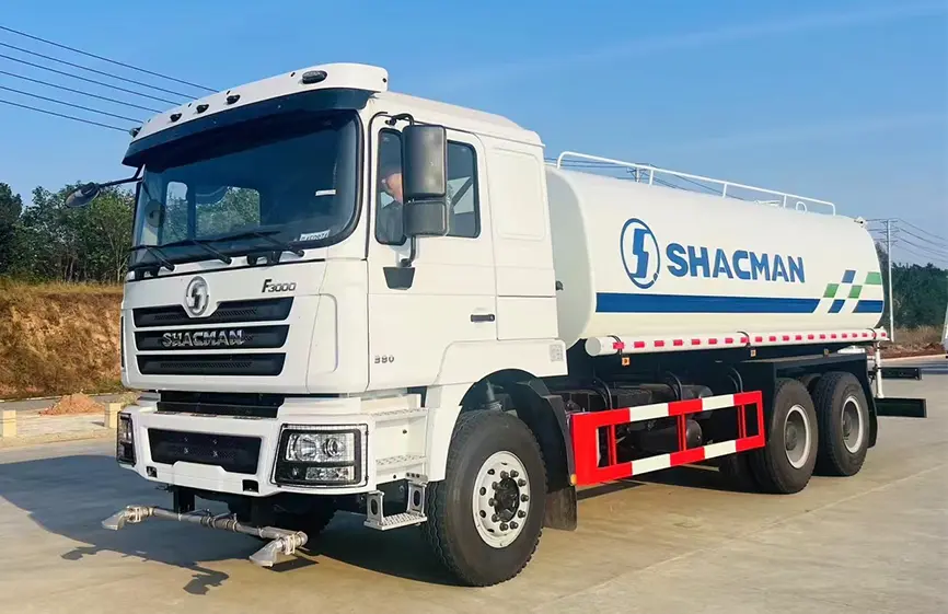 Shacman F3000 6×4 Water Tank Truk 380hp-1