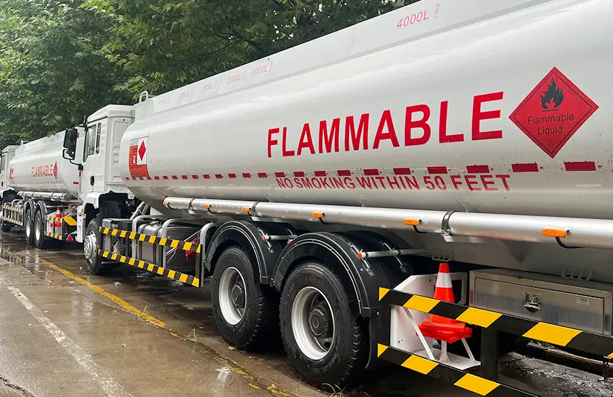 Shacman H3000S 6×4 Fuel Tanker Truck-6
