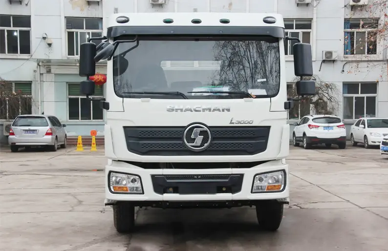 Shacman L3000 Light Truckk -1