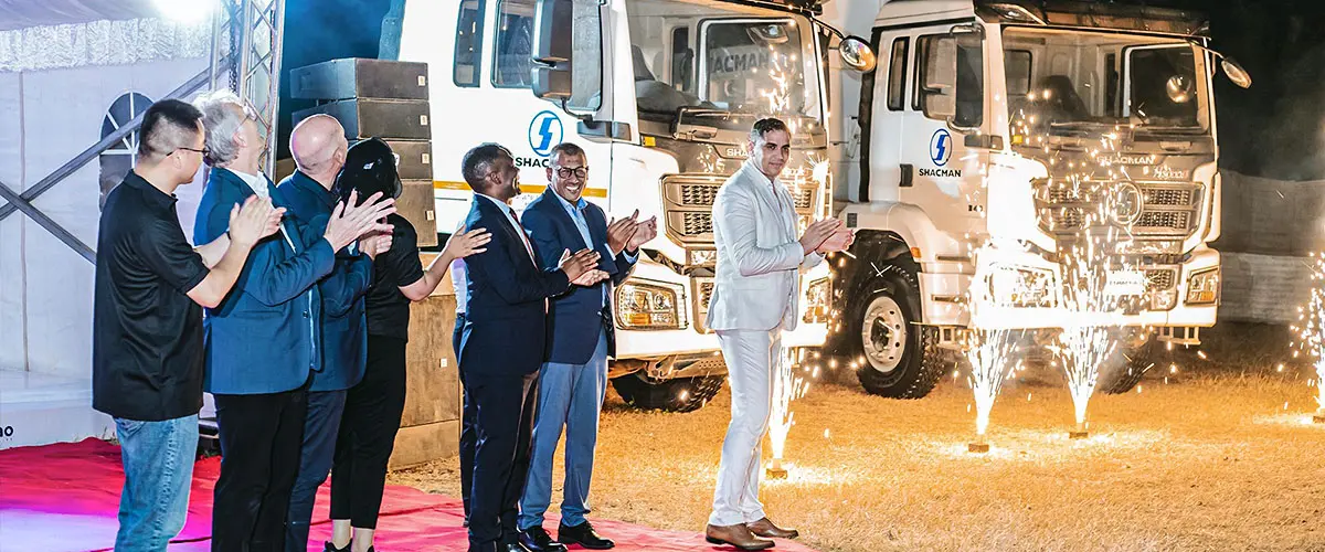 SHACMAN Launches H3000S Dump Truck Model in Southeast Asia-2