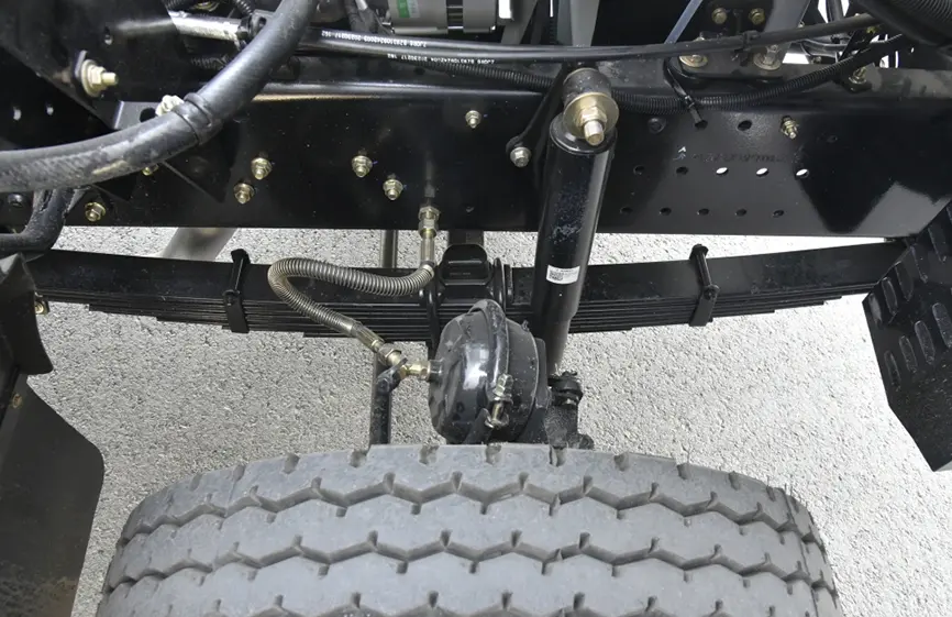 shacman light truck-5