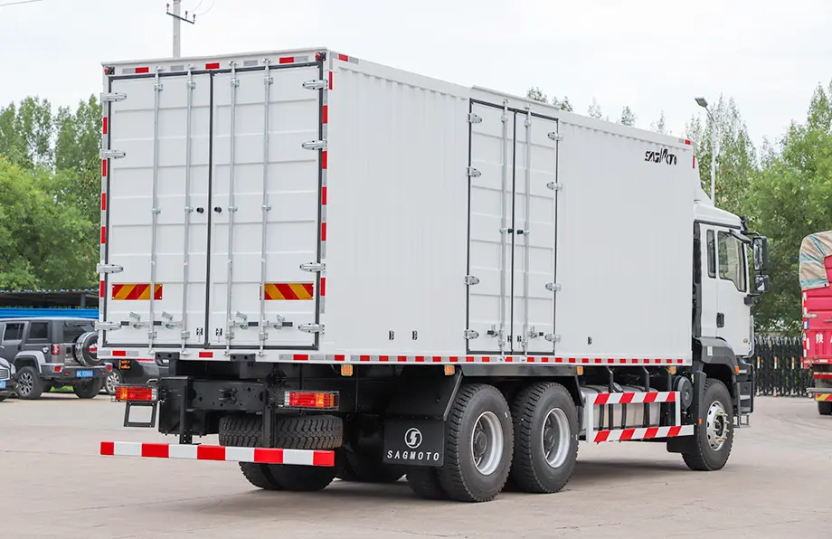 Shacman X3s 6×4 Cargo Truck-4