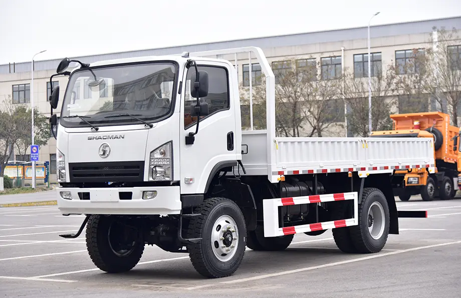 Shacman X9 4×4 Light Flatbed Cargo Truck-1